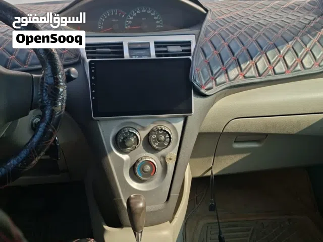 Toyota Yaris  2009 car very good condition  Ac ,Gear perfect  back camera  neat and clean