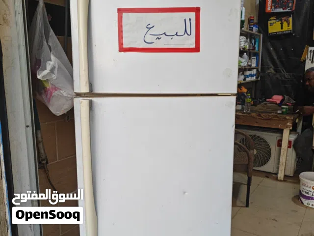 ثلاجة  LG للبيع
