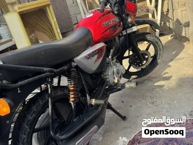 بوكسر موديل 2023 سنوية ورقم نگليزي بأسمي محرك ع وضع الشركة