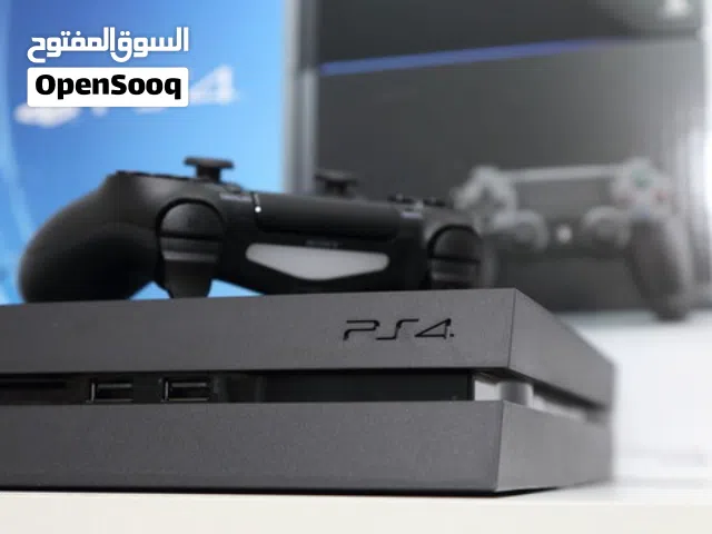 ps4slim play station blackمستعمل