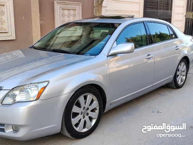 Toyota Avalon Limited in Tripoli