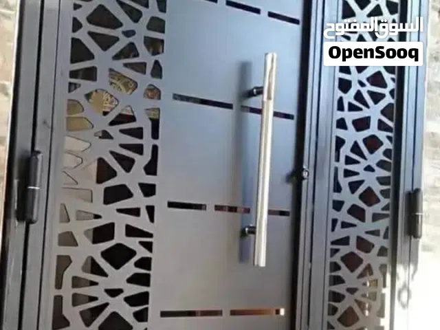 محددة للبيع