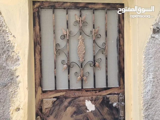 80 m2 3 Bedrooms Townhouse for Sale in Zarqa Jana'a