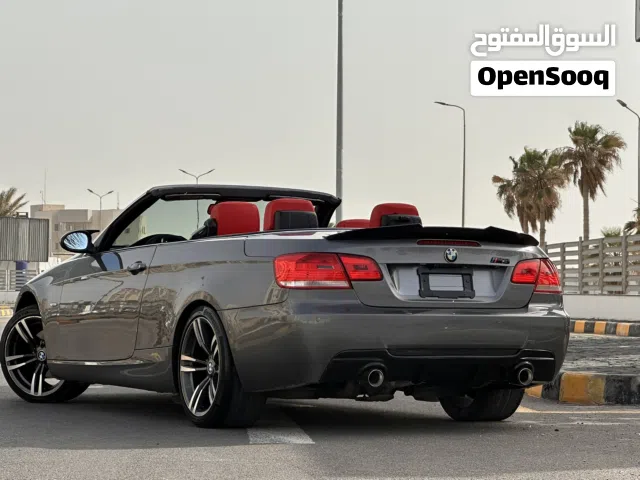 BMW E93 328i