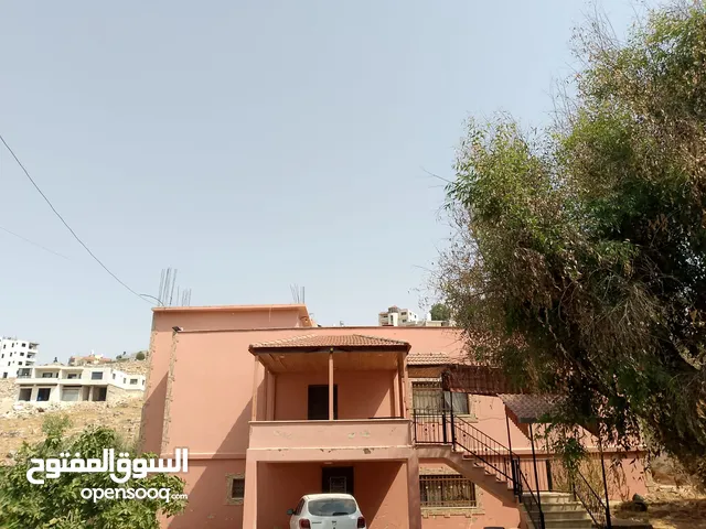 200 m2 More than 6 bedrooms Townhouse for Sale in Nablus Rujeib