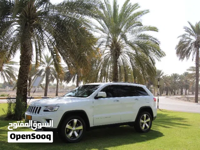Used Jeep Grand Cherokee in Al Batinah