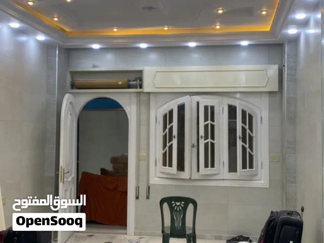 275 m2 4 Bedrooms Townhouse for Sale in Hama Other