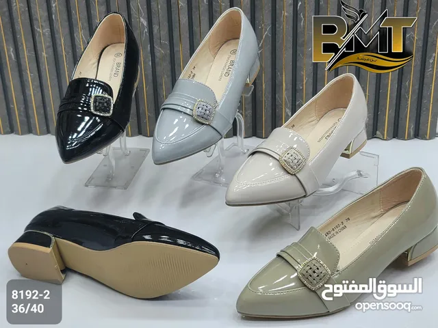 جزمات حريمي كعب راقي ب الجمله