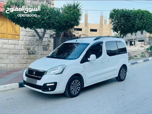 بيجو بارتنر للبيع
