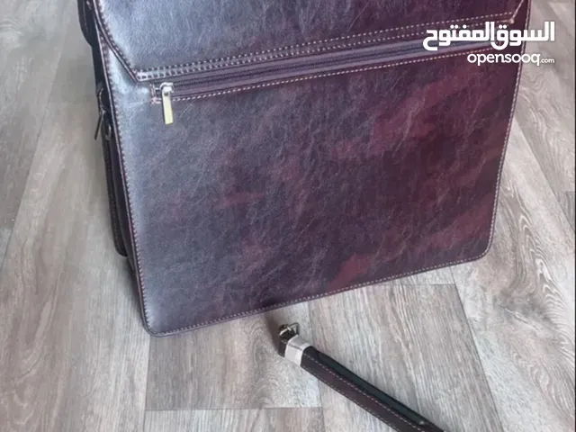 Bags - Wallet for sale in Tripoli