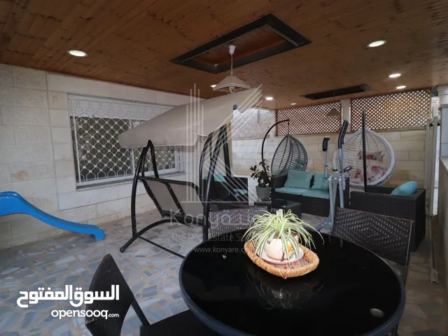 300m2 3 Bedrooms Villa for Sale in Amman Tabarboor