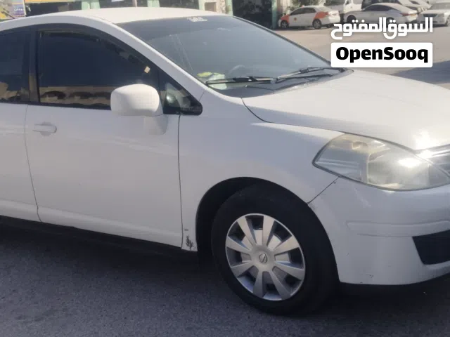 2008 نيسان فيرسا SV