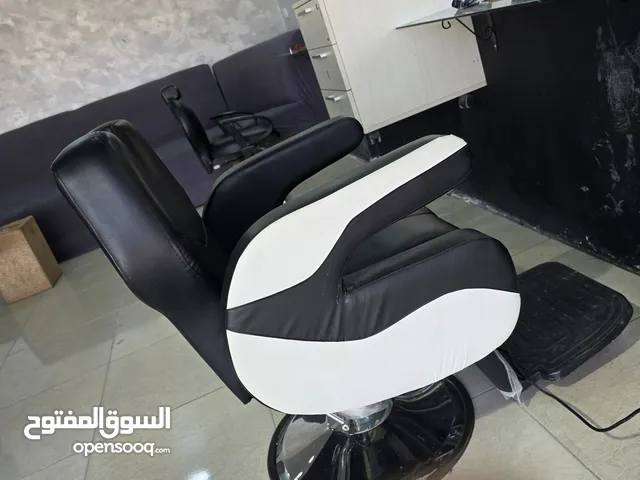 عده صالون مستعمله بحالة الوكاله للبيع