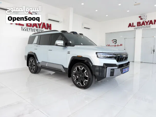 2025 بي واي دي ليوبارد 8