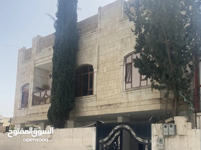 223m2 More than 6 bedrooms Townhouse for Sale in Sana'a Haddah