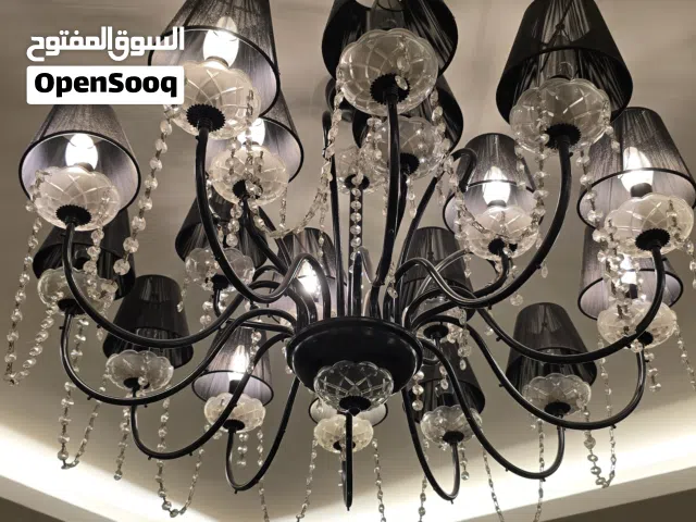 تريات لون اسود