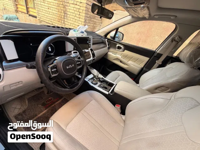 2022 كيا سورينتو Standard