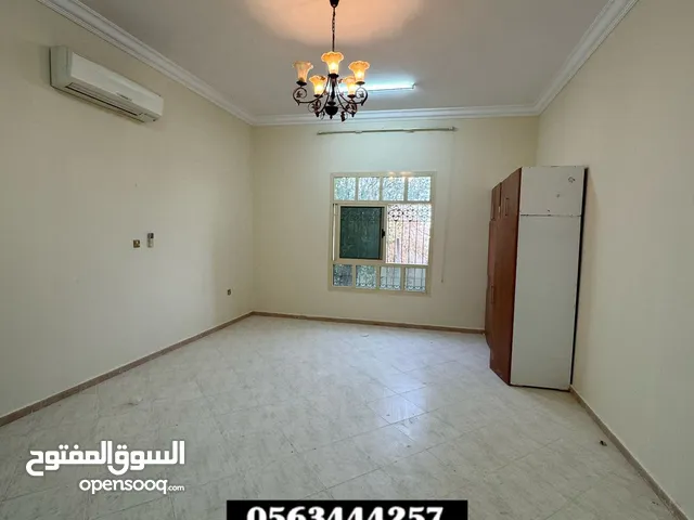 للإيجار استوديوهات أول ساكن بعد الصيانة في منطقة الخبيصي قرب استاد هزاع بن زايد