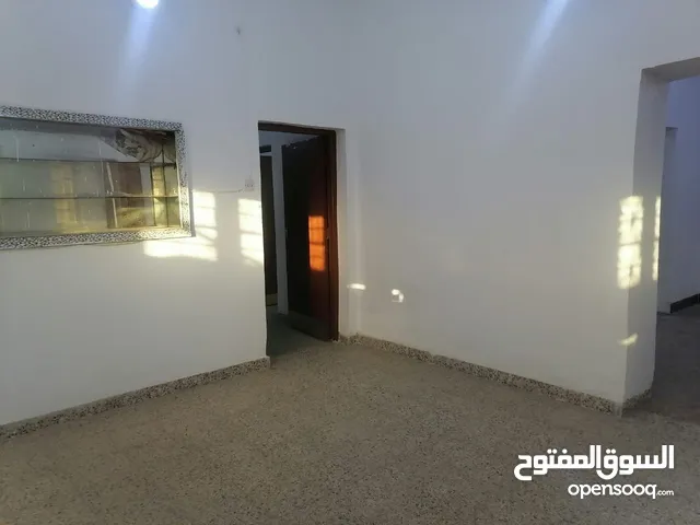 400m2 2 Bedrooms Apartments for Rent in Basra Al- Muqaweleen St.