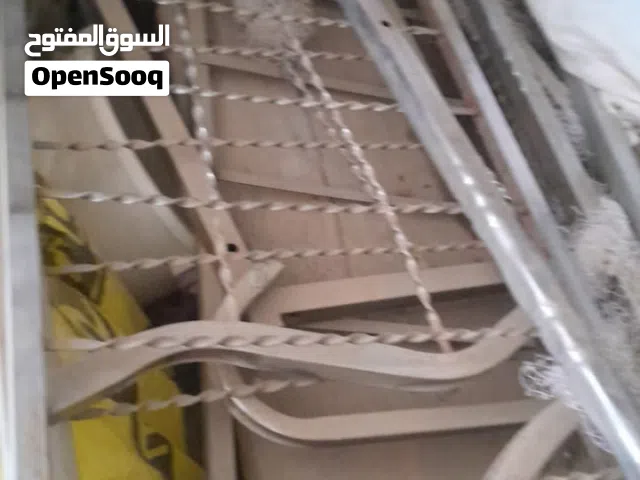 غراض للبيع وفرشات ونضيفات