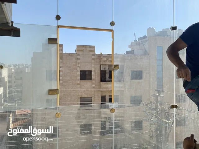 زجاج سيكوريت 10 ml للبيع للبلكونة مع عدد 4 بابعاد 220cm *66 عدد4 بأبعاد 60*70cm شباكين 60*80 cm