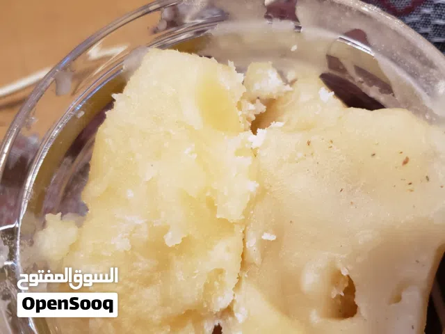 عسل شعفي فاخر رقم واحد من النحل حقي