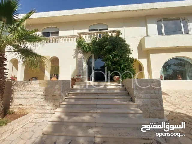 320 m2 3 Bedrooms Villa for Sale in Amman Dabouq