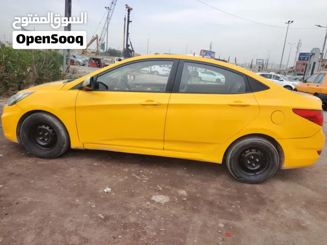 2015 هيونداي اكسنت GL