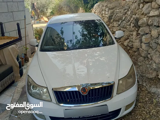 سكودا رمش اصل انيو للبيع