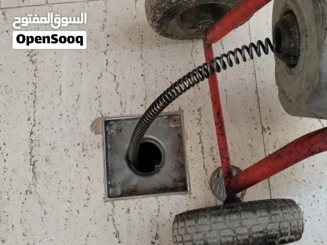 تسليك مجاري بالضغط وسوسته الكهربائية حمامات مطابخ تنظيف غرف تفتيش بالرياض