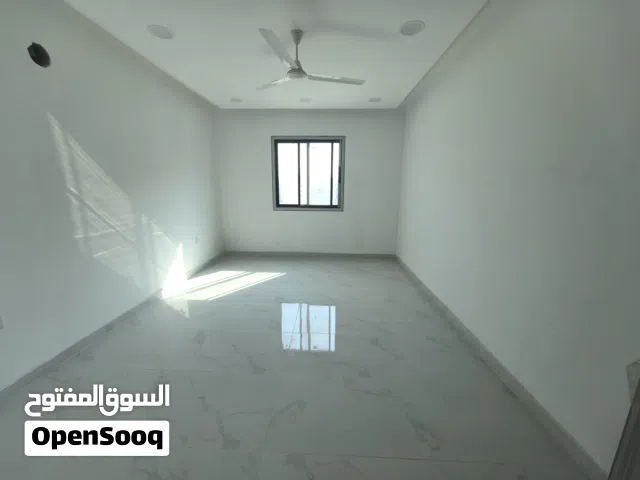 200 m2 4 Bedrooms Apartments for Sale in Muharraq Hidd