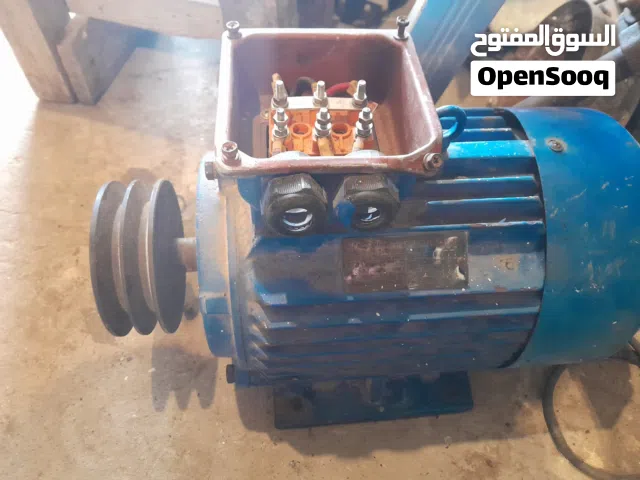 السلام عليكم ورحمة الله وبركاته  مطور صناعي
