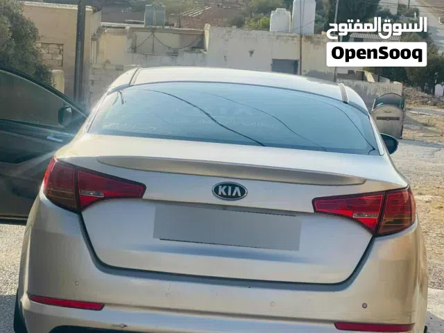 2013 Kia K5 Standard
