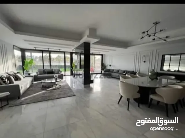 590 m2 4 Bedrooms Villa for Rent in Giza 6th of October