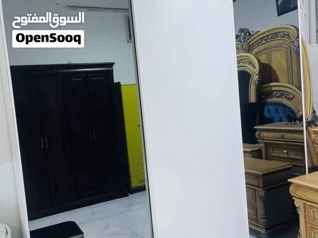 غرفة نوم اطاليا شبه جديده