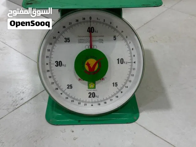 ميزان للبيع اربعين كيلو اخو الجديد مستعمل قليل