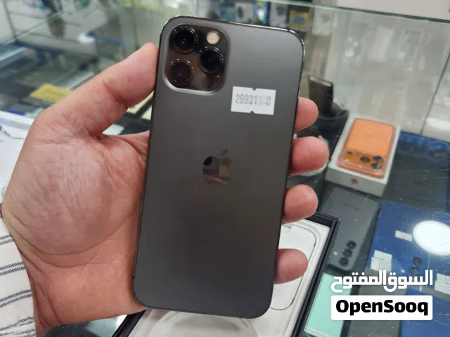 iPhone 12 pro بحالة ممتازة بسعر مميز جدا