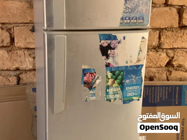 تلاجة ارستون مستعملة
