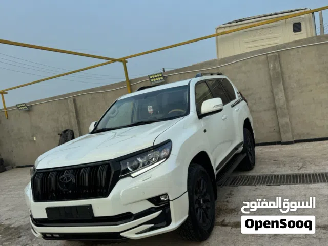2018 تويوتا لاند كروزر VX