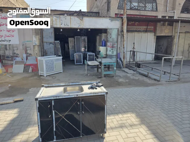 مشتمل يقع على شارع قطر الندى مباشرة في منطقة الاعلام - الشباب