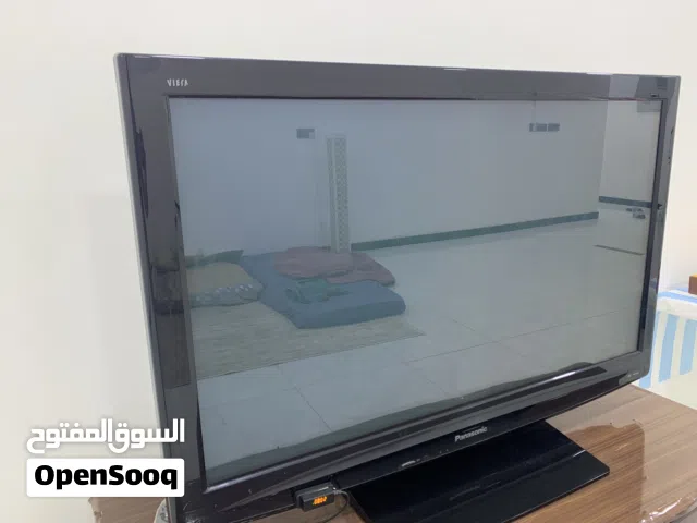 شاشة ( تلفزيون ) باله كويتي  نوعها بنسونك اصلي شرط ، شرط الفحص  الشاشه ثقيلة الحجم .حجمها 42 بوصهHD