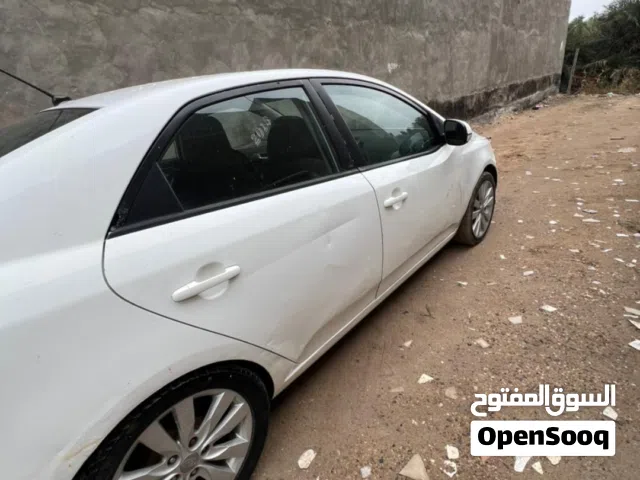 كيا سيراتو 2013 للبيع