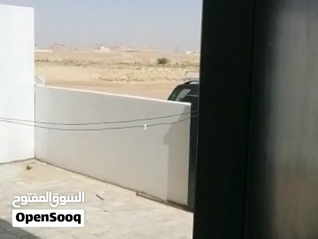 غرفه للايجار ثمريت