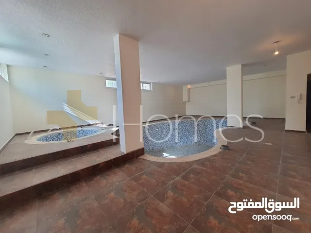560 m2 4 Bedrooms Villa for Sale in Amman Al-Thuheir