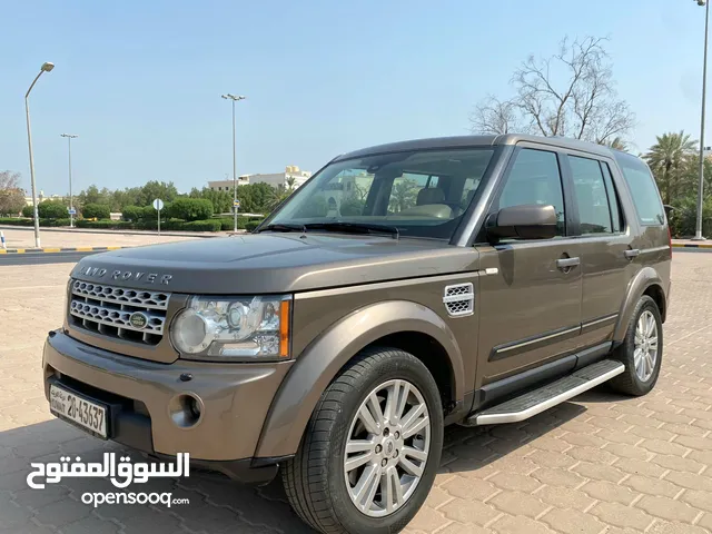 Land Rover Discovery 2012 in Hawally