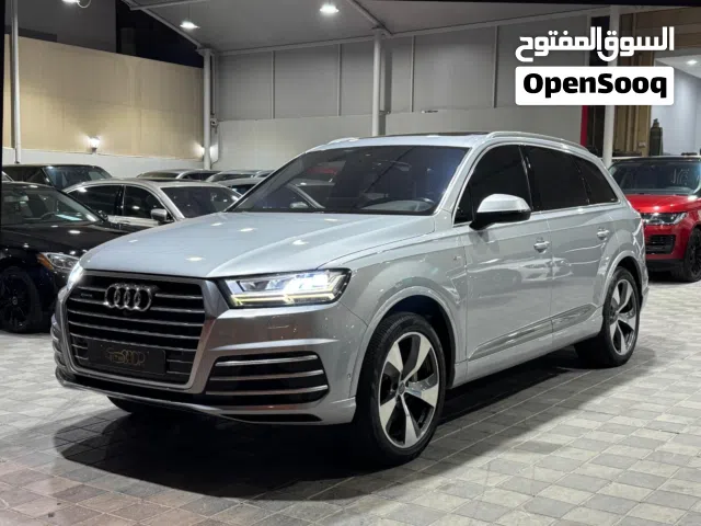 2016 Audi Q7 Standard