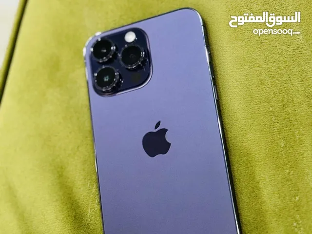 آيفون 14 برو ماكس 256 جيجابايت باللون البنفسجي حالة ممتازة مع الكرتونة والشاحن والسماعات