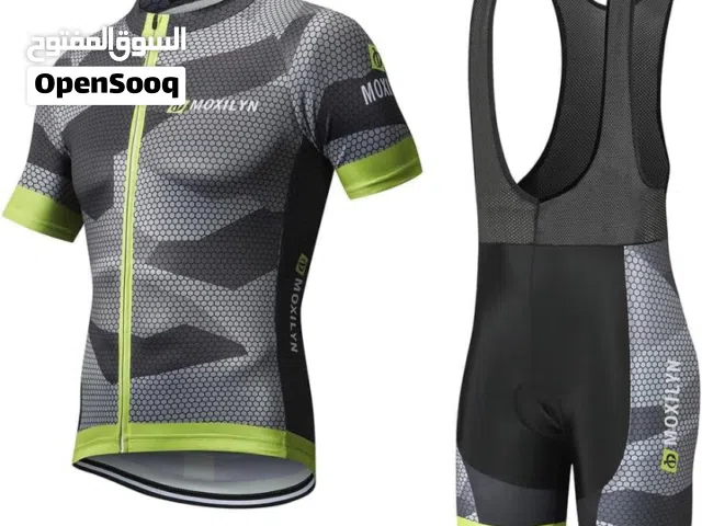 ملابس ركوب دراجة