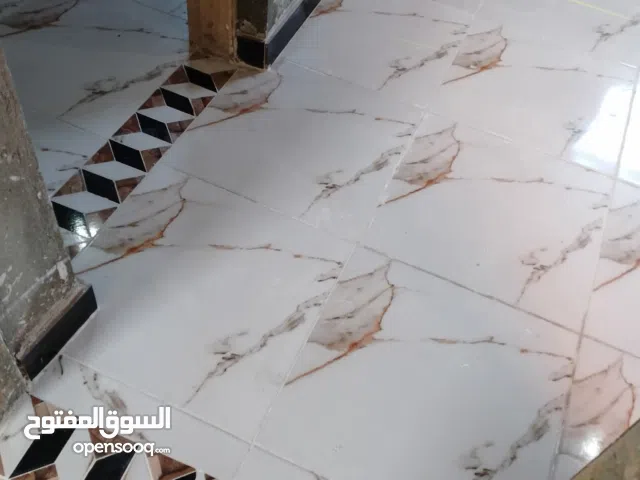 اسطي بلاط أرضيات وجدارن وجميع انواع الصيانه