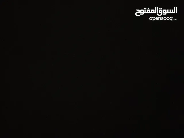 سماعه للإجار